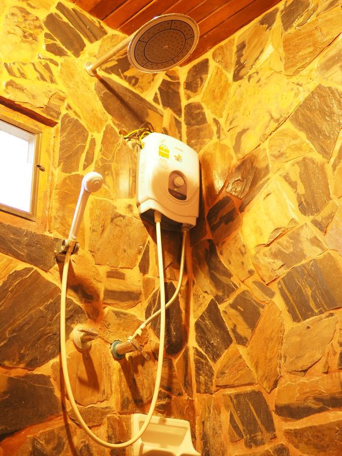 ホテル チャンタ ブティック プレイス ウボンラチャタニ エクステリア 写真